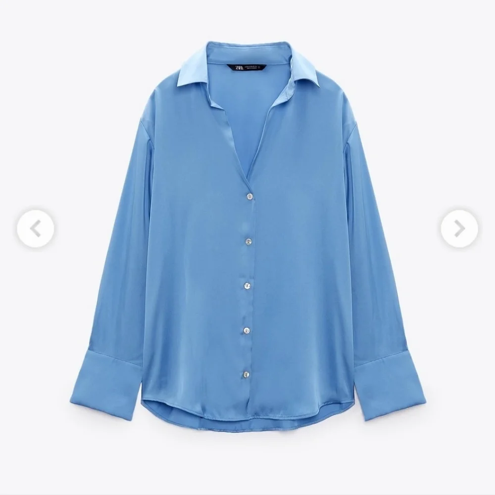 🆕️Zara Satin Sky Blue Button-Up Blouse SZ Large - Picture 2 of 12